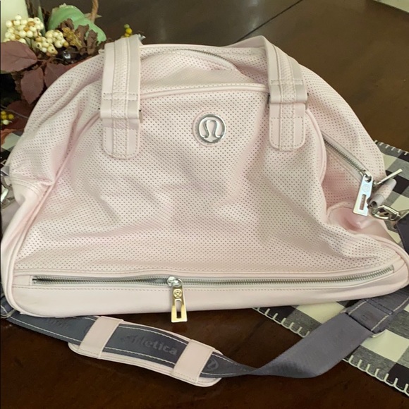 lululemon athletica Handbags - Lululemon gym bag